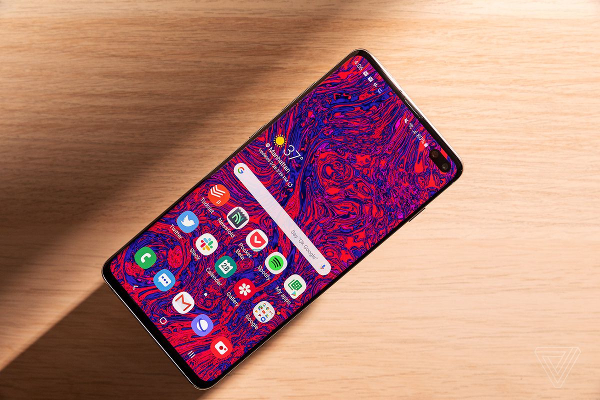s 10 plus specs