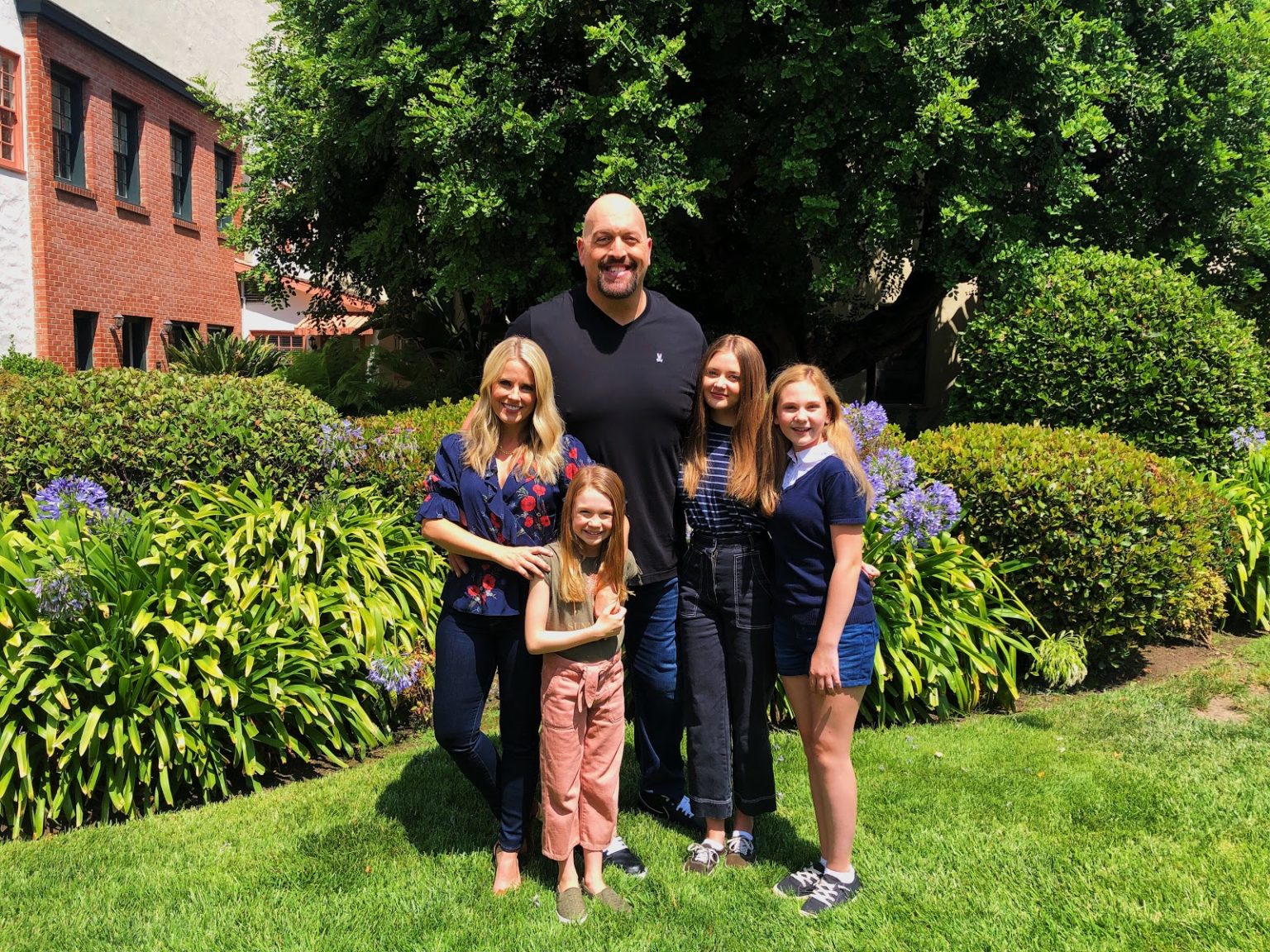 Big show wife - littlelioness