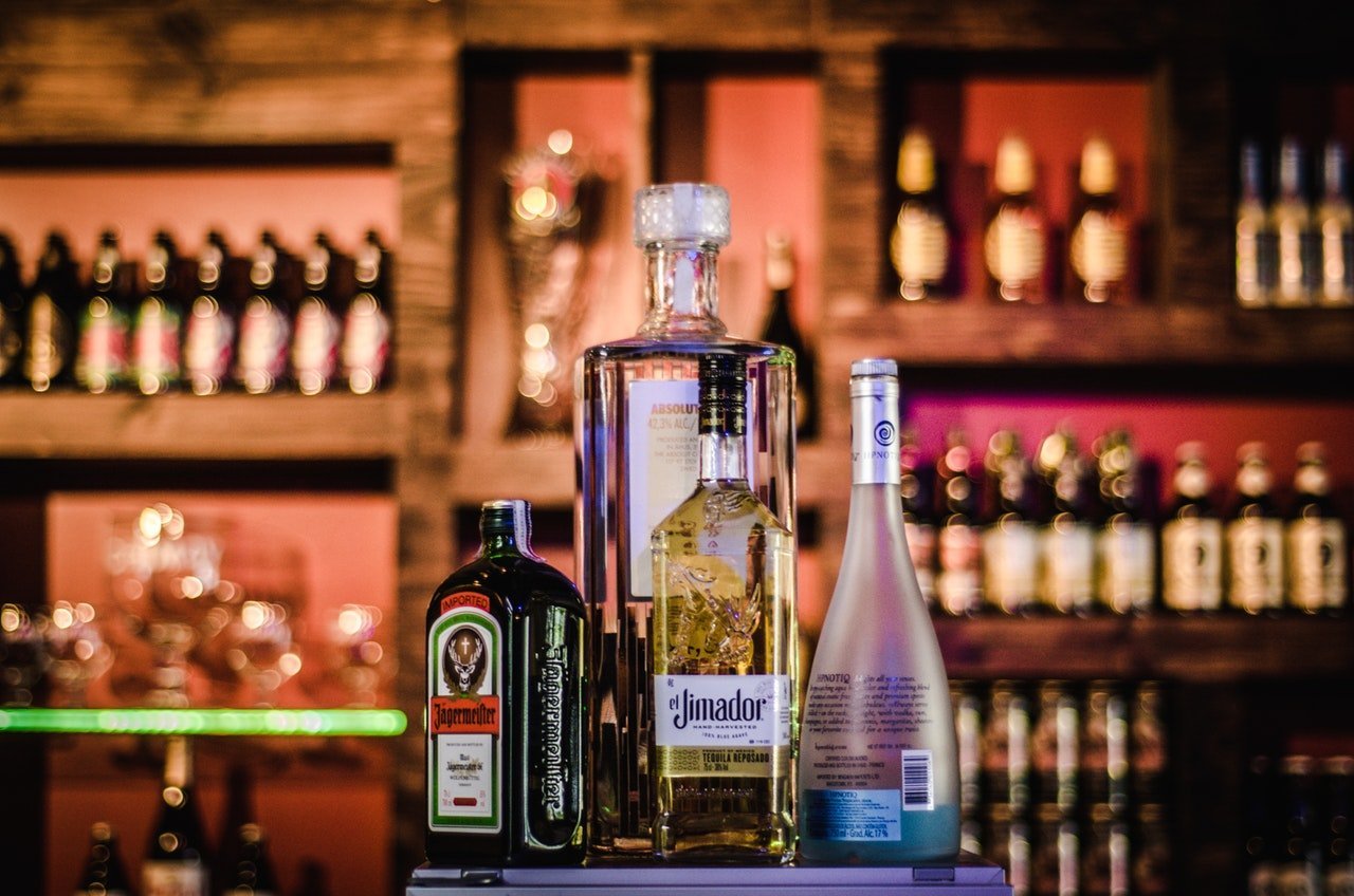 5 Tips on Stocking Your Bar