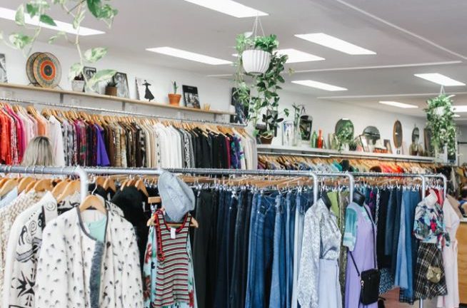 Tips for Consignment Shoppers and Sellers