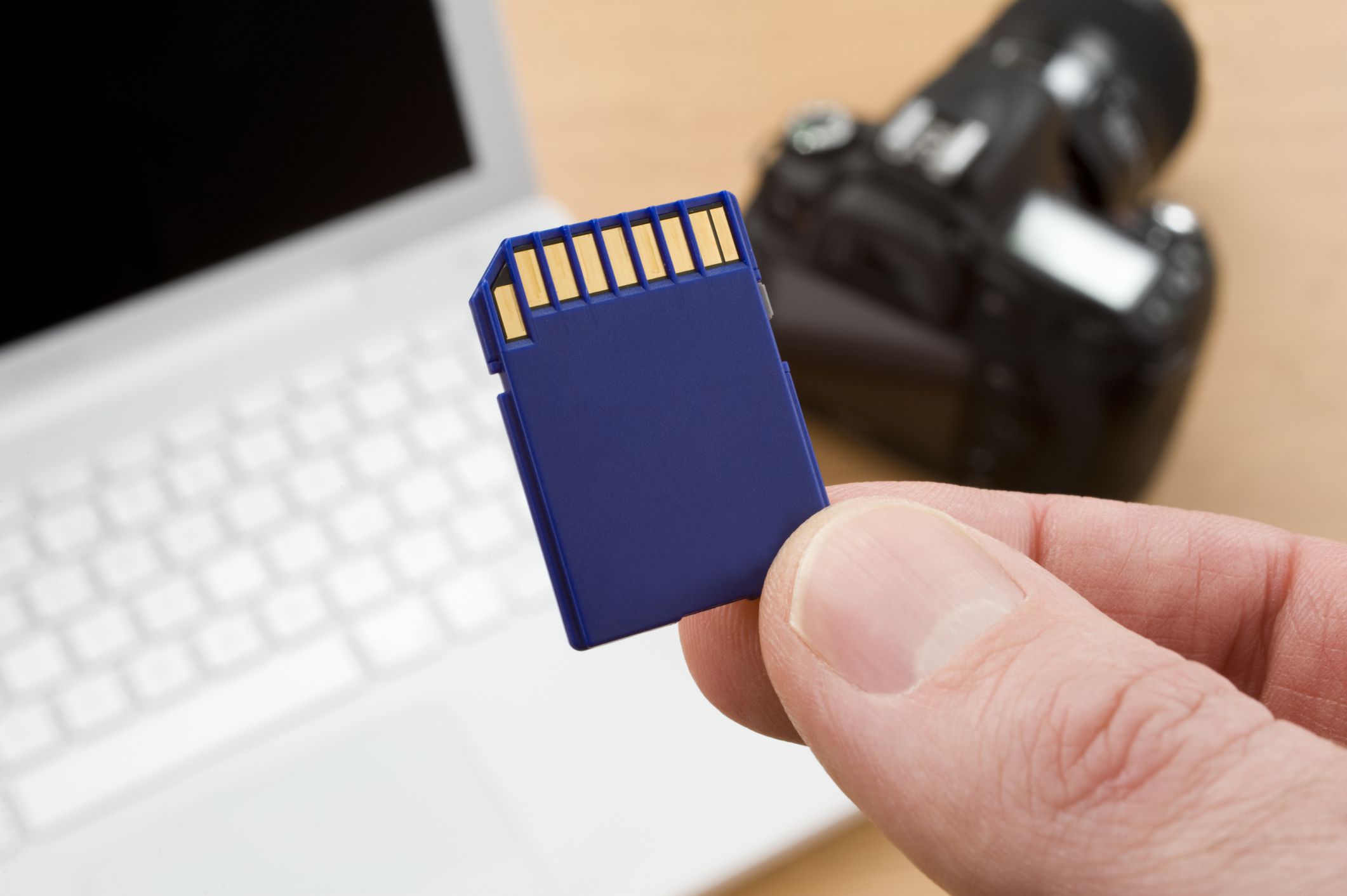 Recover lost photos from formatted memory cards