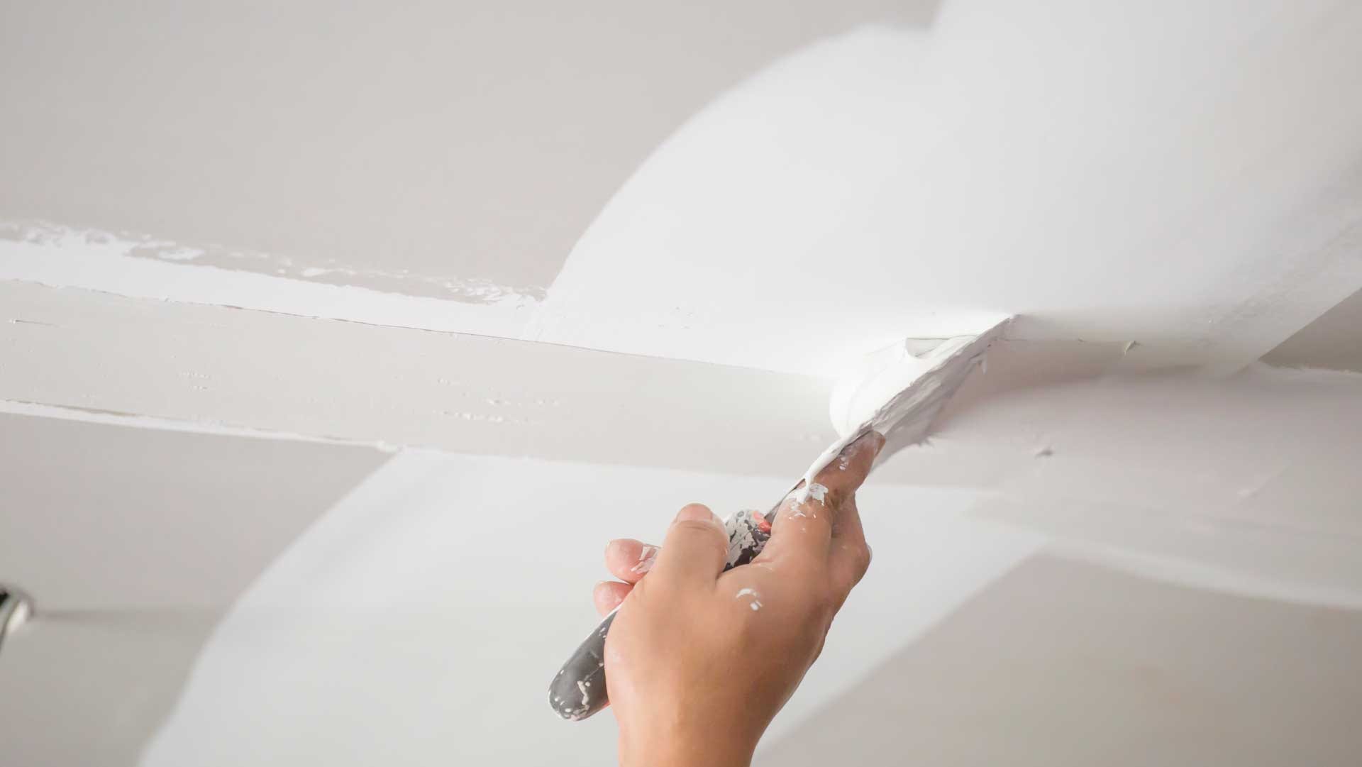 4 Occasions That Call for Arranging a Drywall Repair Raleigh NC