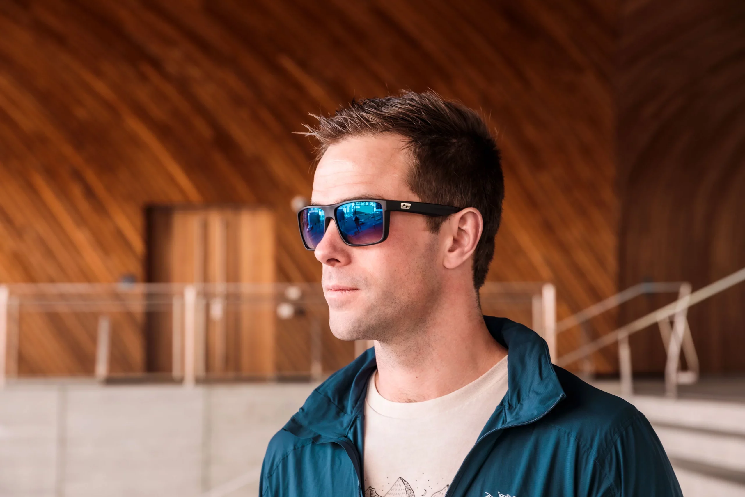Choosing the Right Sunglasses for Larger Heads
