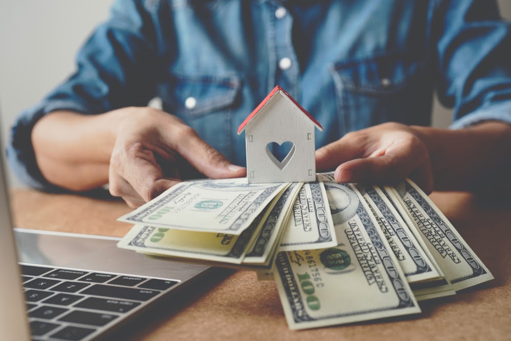 4 Advantages Of Selling To a Cash Buyer