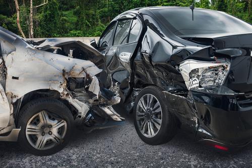 The Simple way to Decide Whether to Settle or go to Court after a Car Accident