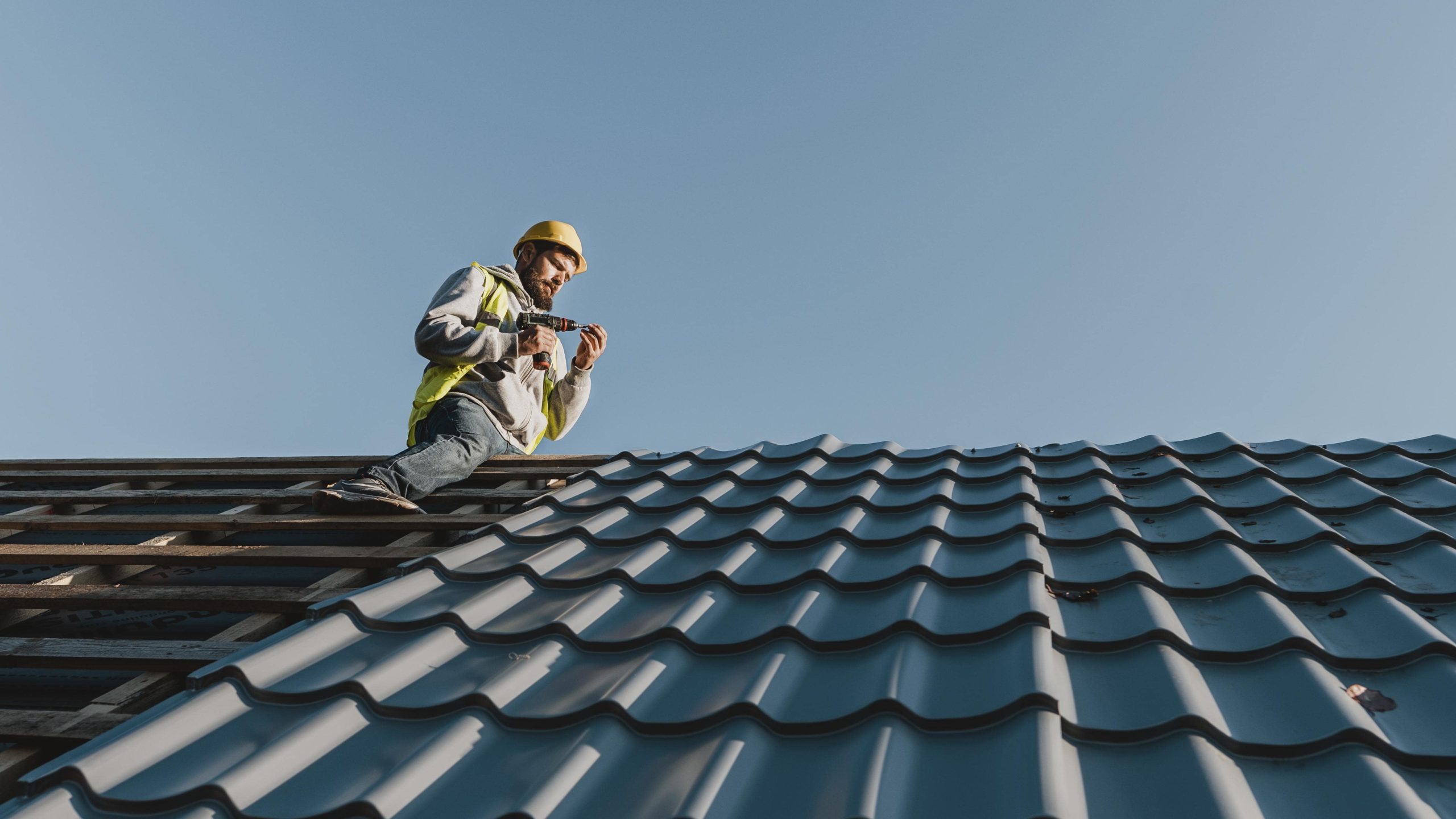 The Task of Expert Roofing Services