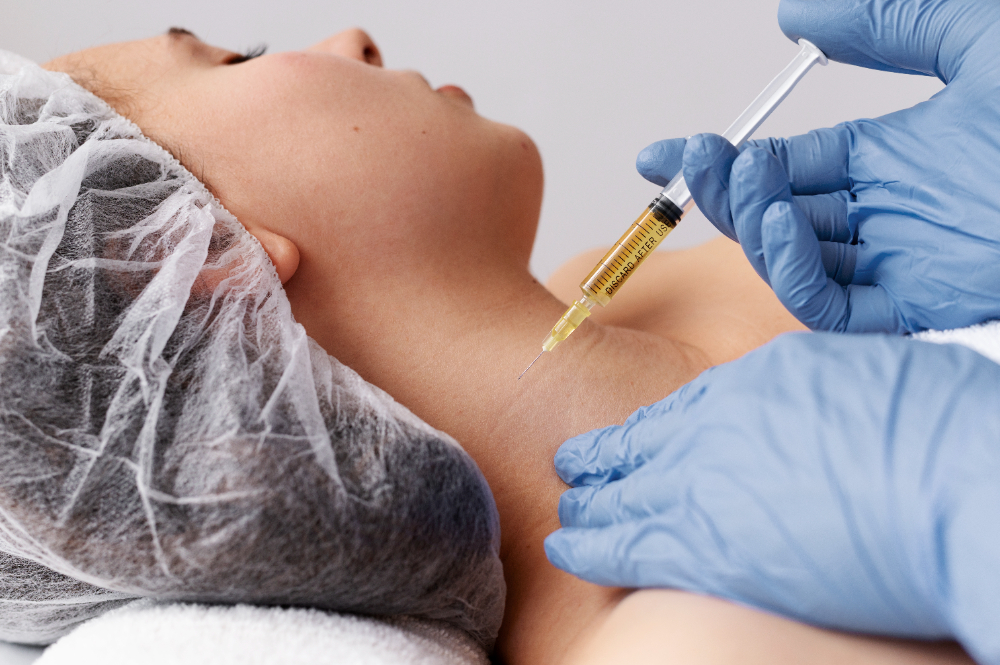Why Under Eye Peptide Treatment Is Gaining Popularity