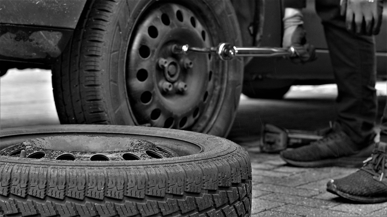 How to Change a Tire: A Complete Step-by-Step Guide for Cars, Bikes, Motorcycles, and More