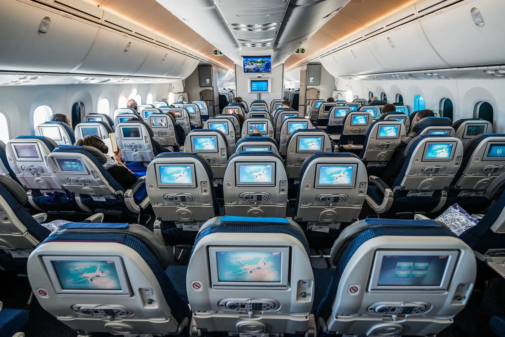Smart Ways to Reduce Travel Costs on Long-Haul Flights