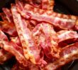 How to Cook Bacon in the Oven for Even Crispness