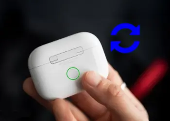 Reset AirPods and Reconnect Them Correctly